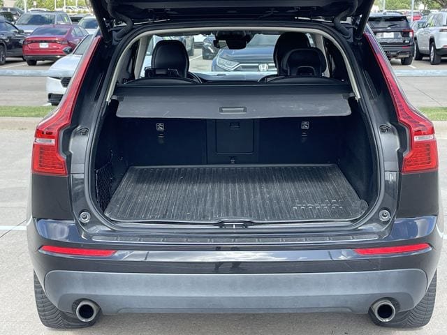 Used 2019 Volvo XC60 T5 Momentum w/ Protection Package Premier FWD image 27