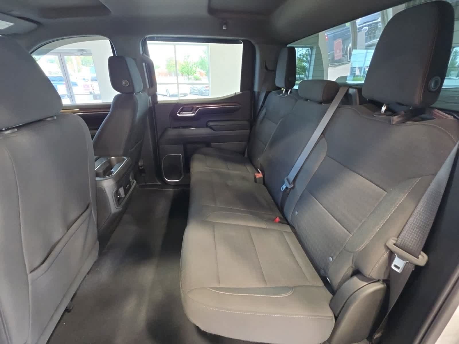 Used 2023 Chevrolet Silverado 1500 RST w/ Rally Edition AWD/4WD image 32
