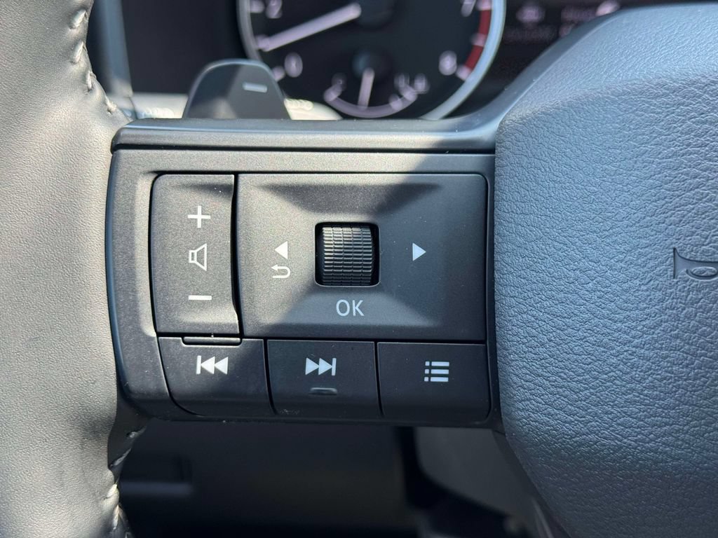 Certified 2026 Nissan Rogue SV AWD/4WD image 20
