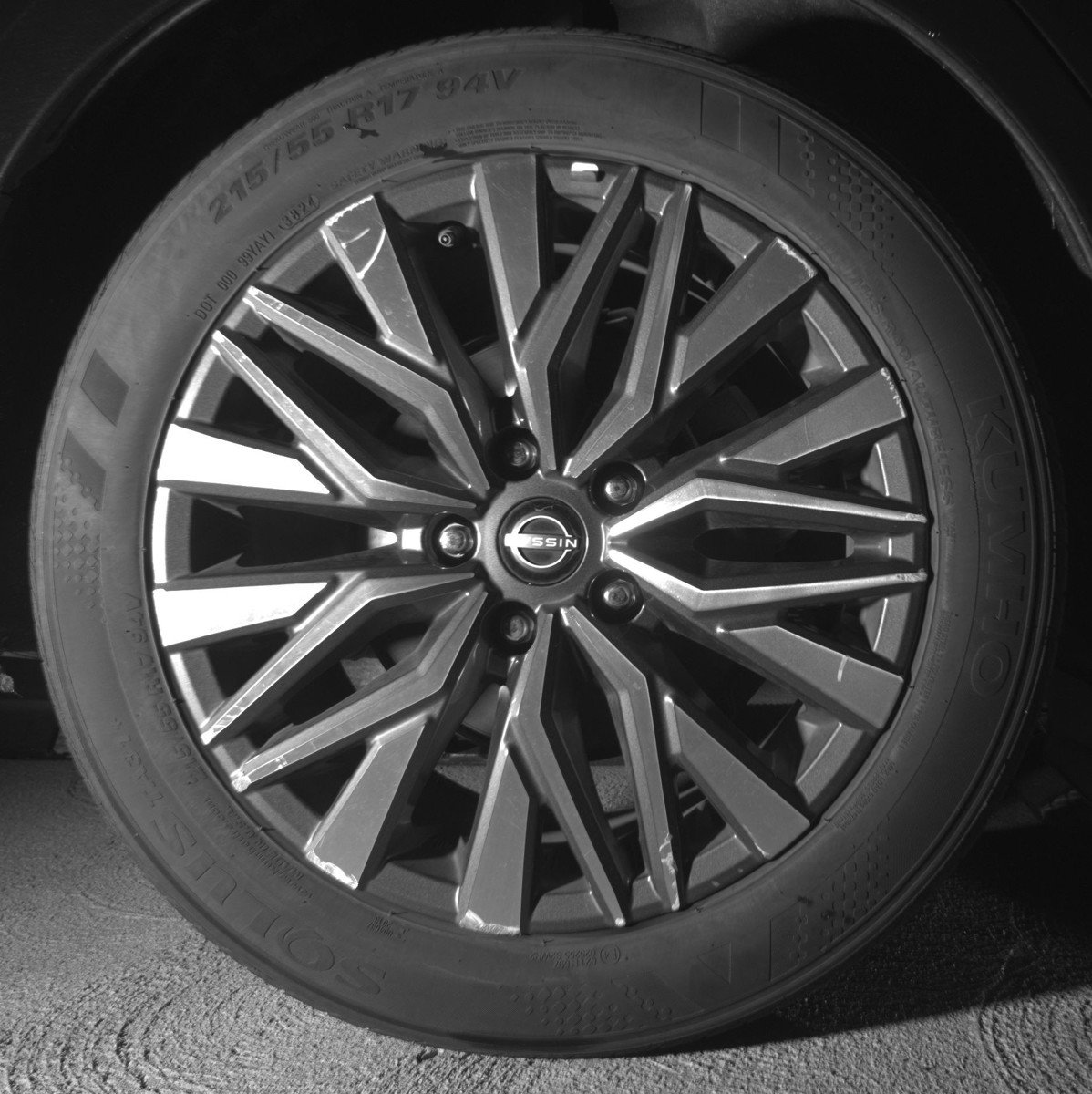 Used 2025 Nissan Altima 2.5 SV image 15