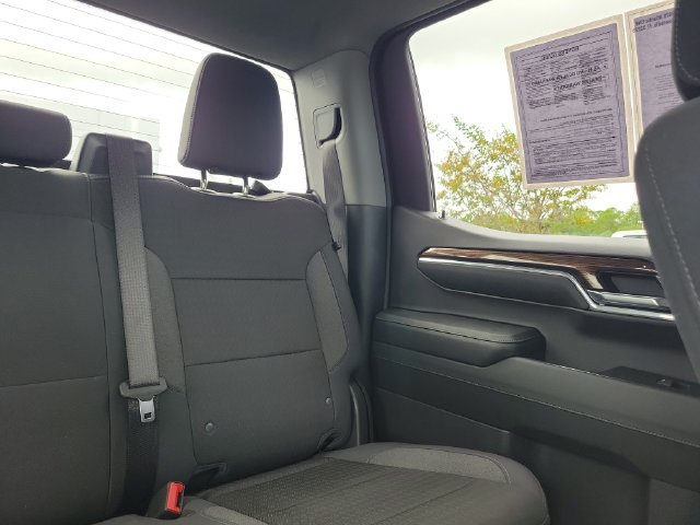 Certified 2024 Chevrolet Silverado 1500 LT AWD/4WD image 18