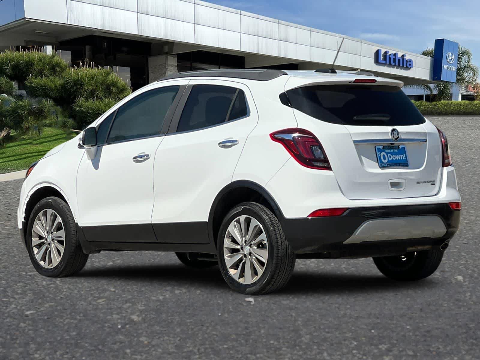 Used 2019 Buick Encore Preferred AWD/4WD image 7