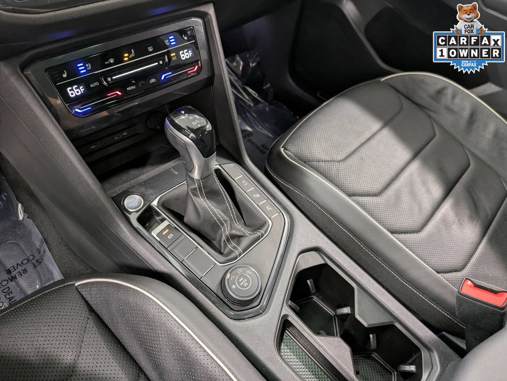 Used 2023 Volkswagen Tiguan SEL R-Line AWD/4WD image 16