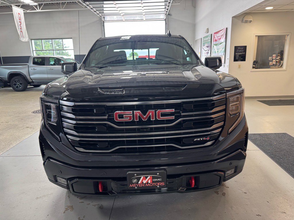 New 2026 GMC Sierra 1500 AT4 w/ AT4 Premium Package image 2