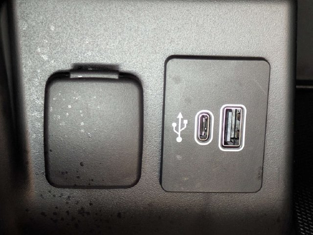 Certified 2025 Ford Explorer ST w/ Sun And Sound Package AWD/4WD image 23