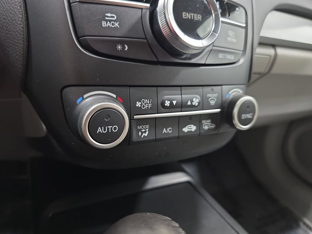 Used 2016 Acura RDX w/ Advance Package AWD/4WD image 23