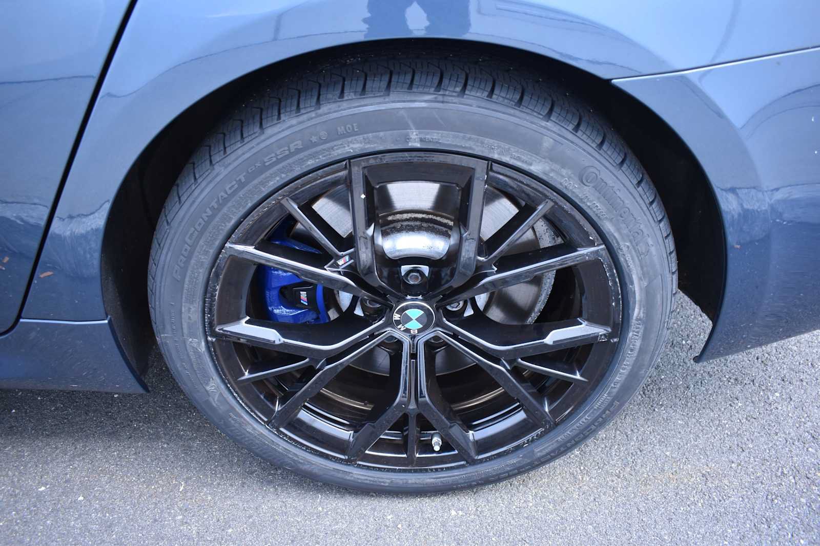 Used 2023 BMW 540i xDrive w/ M Sport Package AWD/4WD image 21