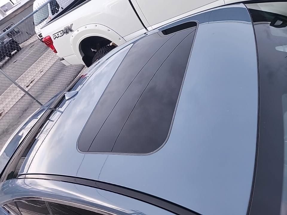 Used 2022 INFINITI Q60 Red Sport 400 w/ Proactive Package image 4