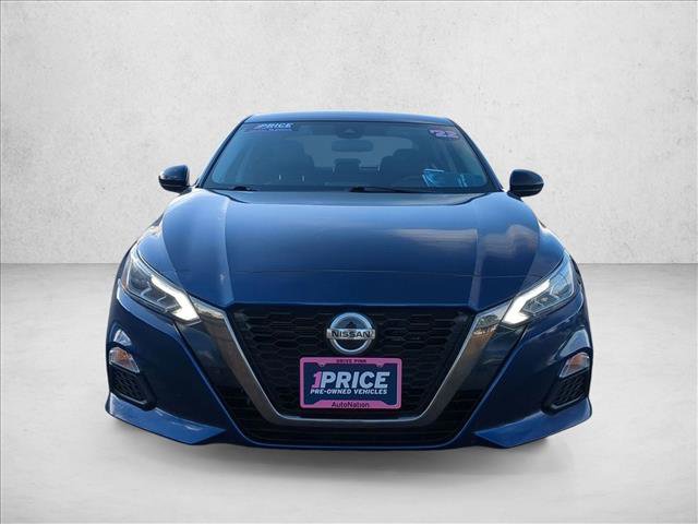 Used 2022 Nissan Altima 2.5 SR image 2