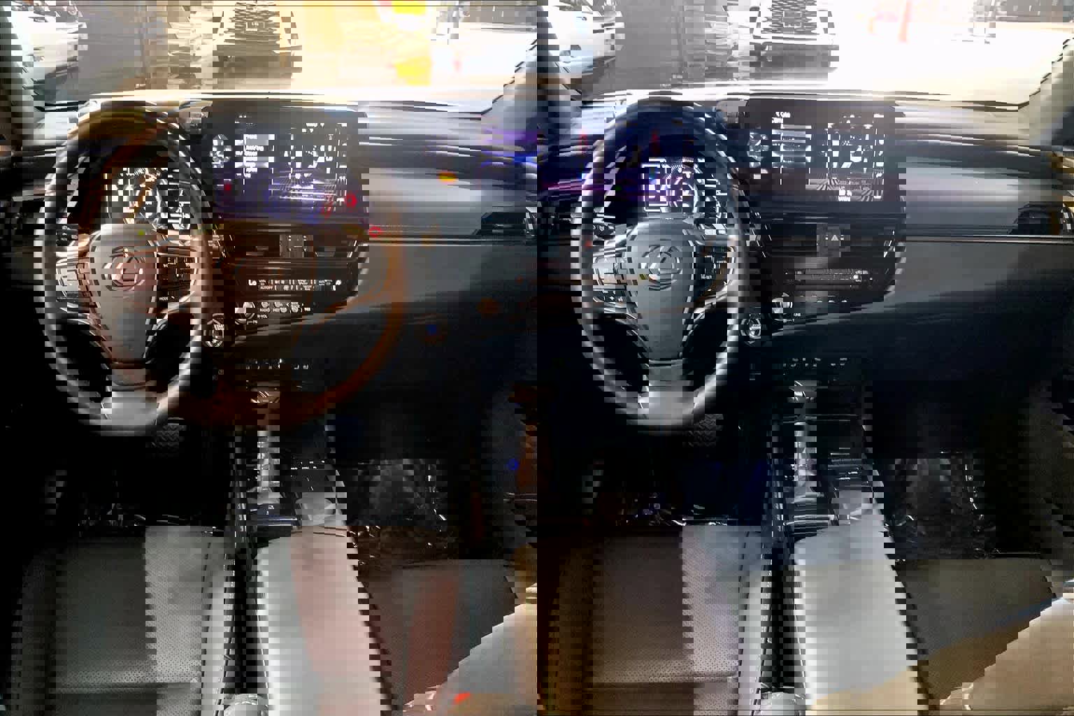 Certified 2022 Lexus ES 350 w/ Premium Package image 16