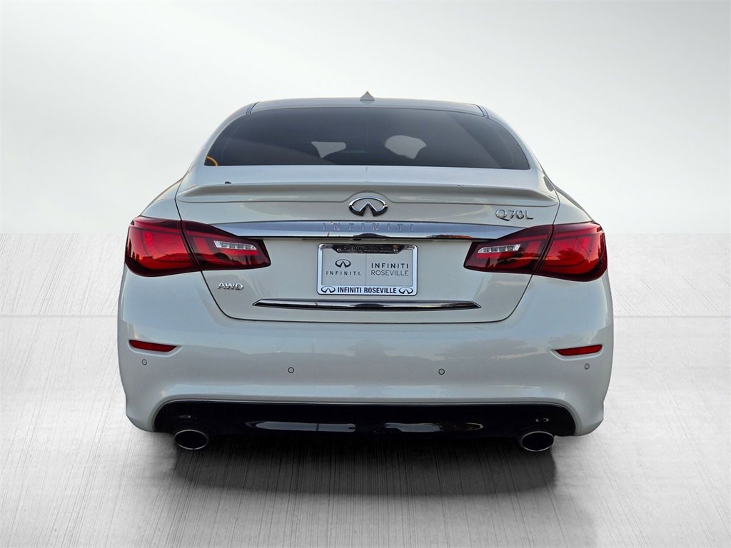 Used 2018 INFINITI Q70 L 3.7 image 5