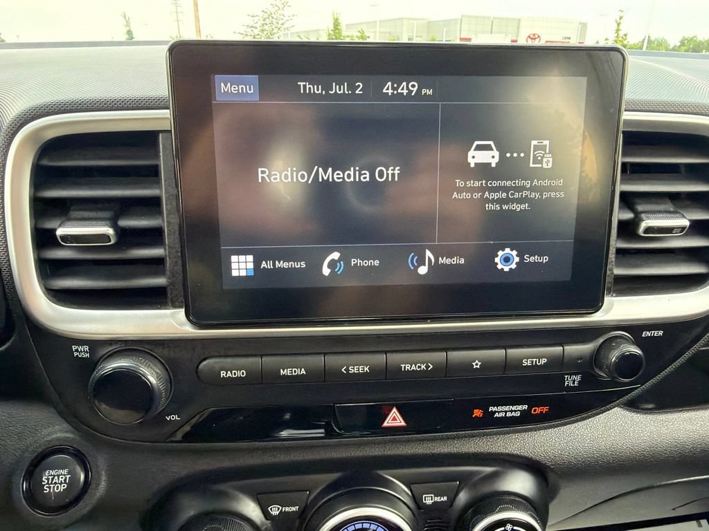 Used 2025 Hyundai Venue SEL FWD image 28