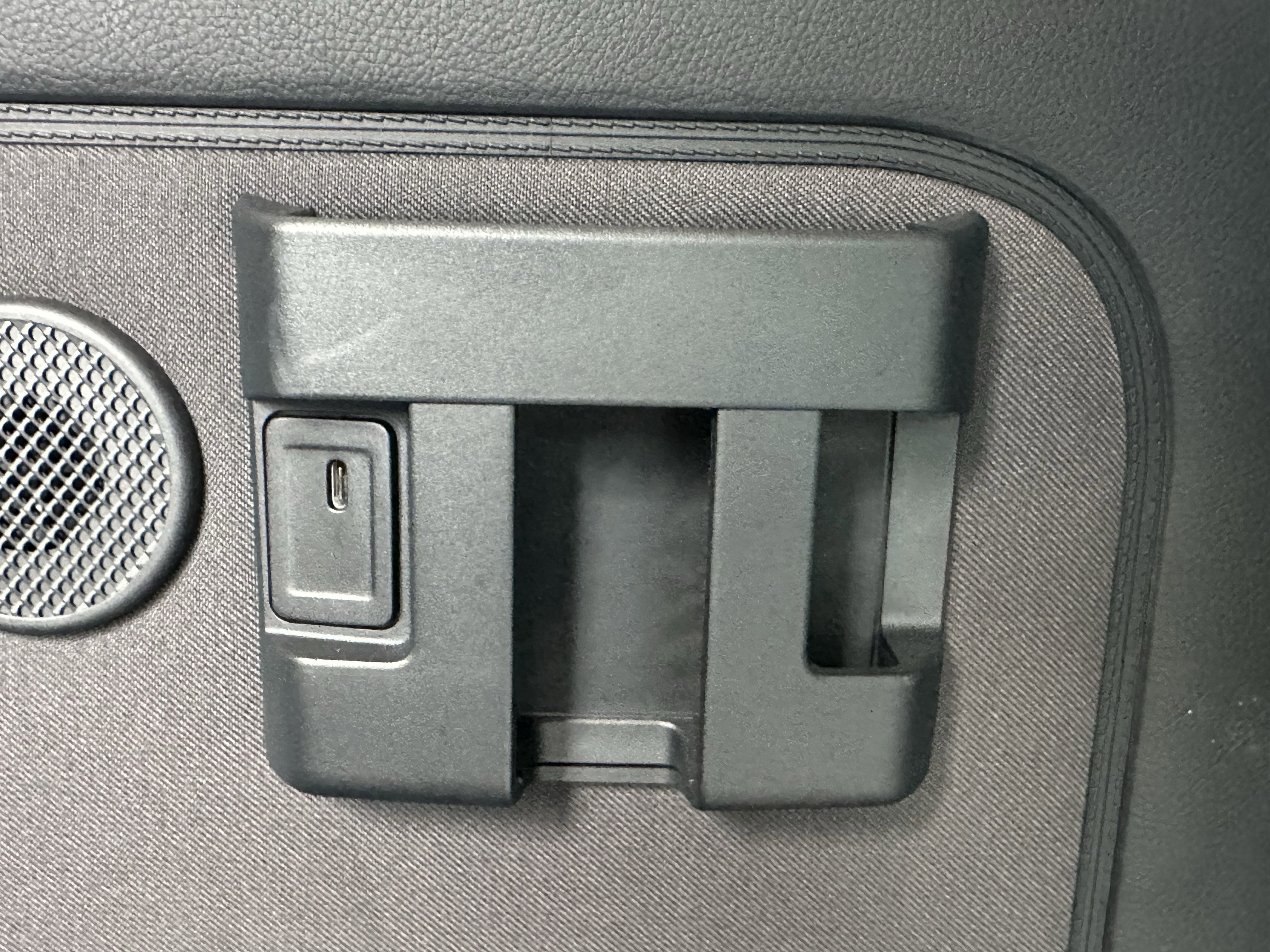 Used 2024 Mercedes-Benz Sprinter 2500 image 18