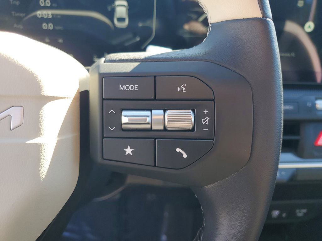 New 2025 Kia K4 GT-Line w/ GT-Line Premium Package image 14