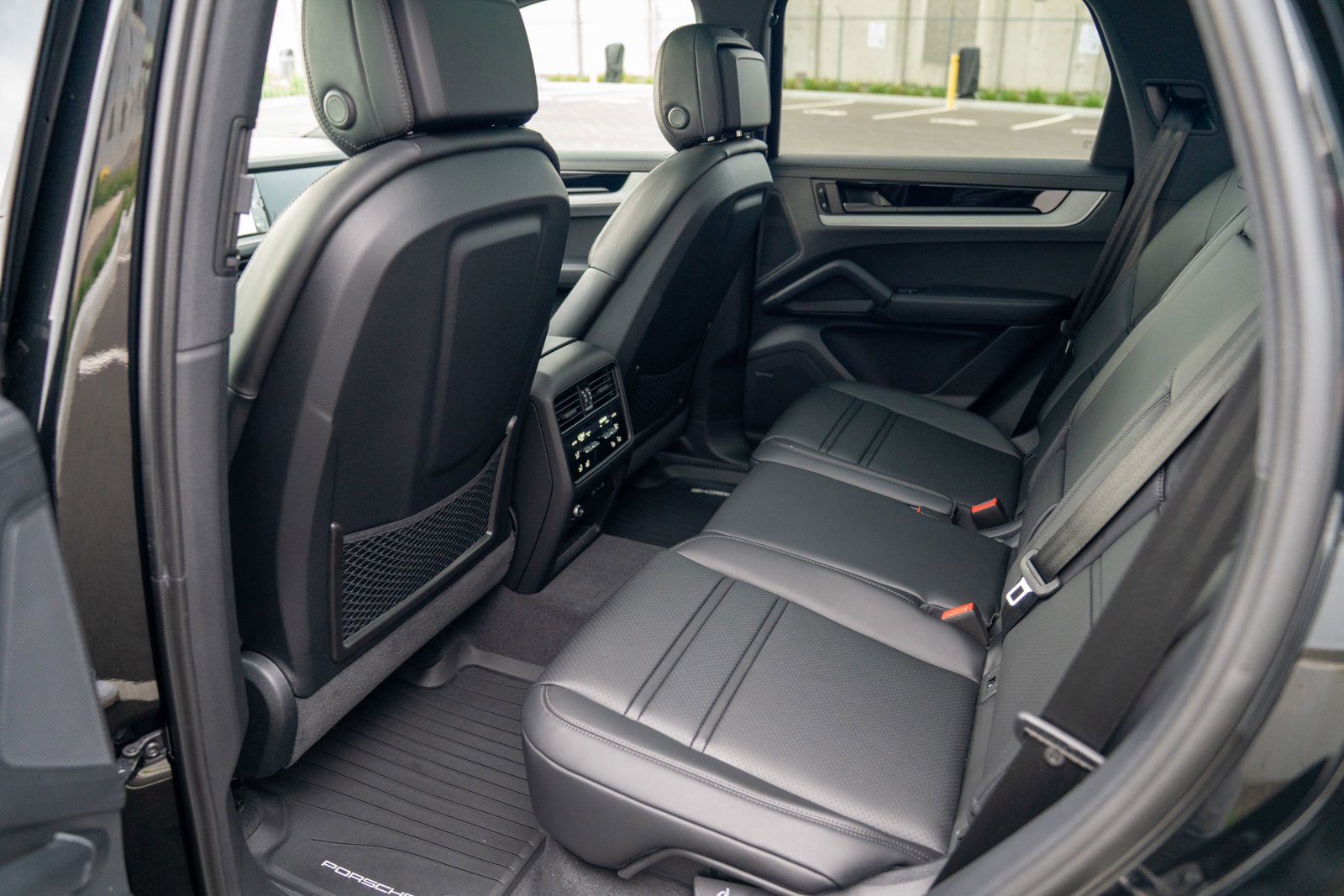 New 2026 Porsche Cayenne AWD/4WD image 21