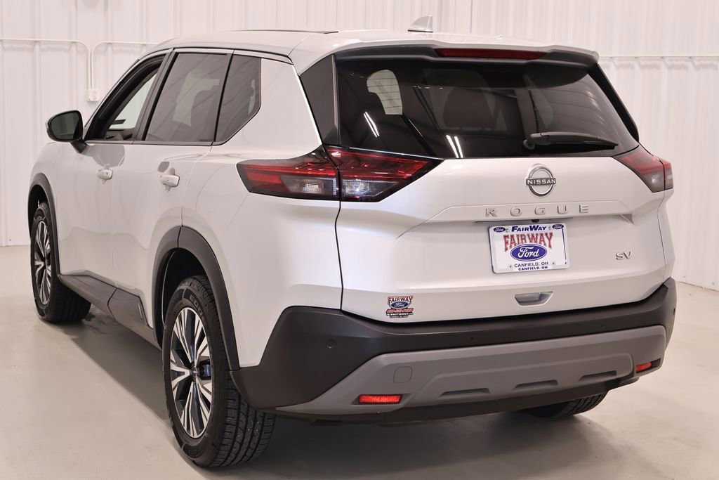 Used 2022 Nissan Rogue SV image 8