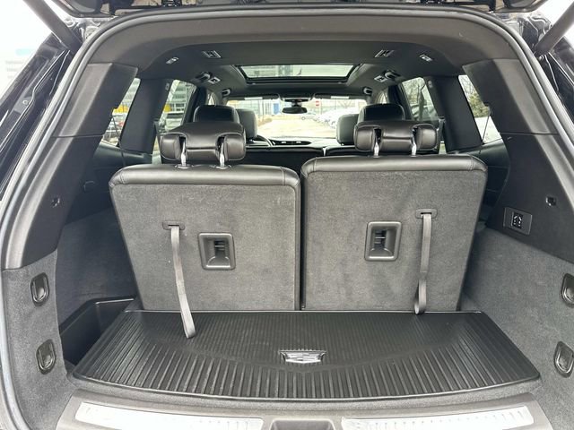 Used 2024 Cadillac XT6 Luxury w/ LPO, Floor Liner Package AWD/4WD image 9