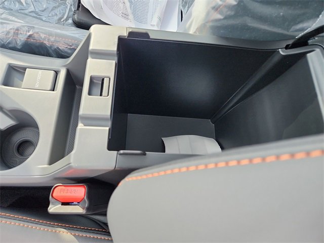 New 2025 Subaru Crosstrek 2.5i Limited w/ Popular Package #3A image 17