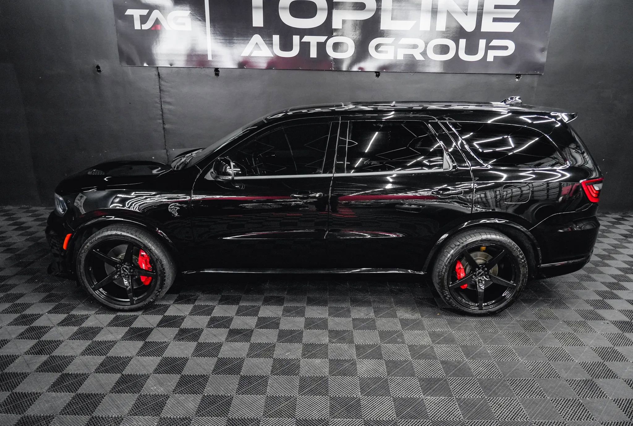 Used 2023 Dodge Durango SRT Hellcat AWD/4WD image 23