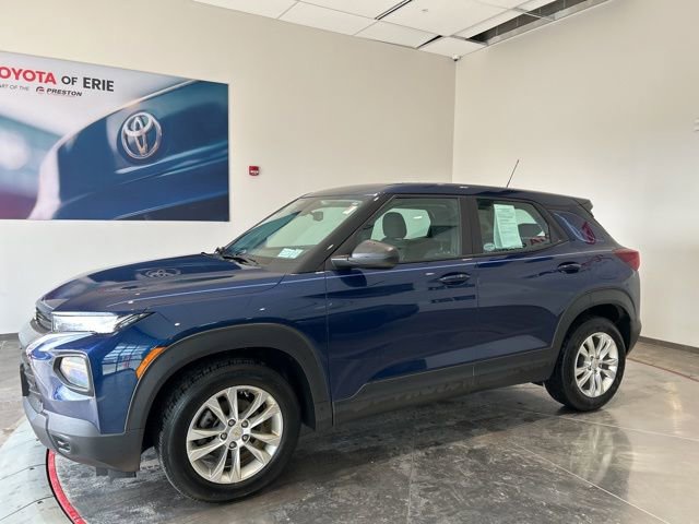 Used 2022 Chevrolet TrailBlazer LS FWD image 3