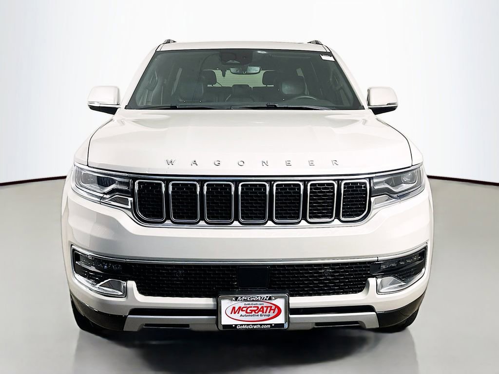 Used 2022 Jeep Wagoneer Series II w/ Premium Group I AWD/4WD image 19