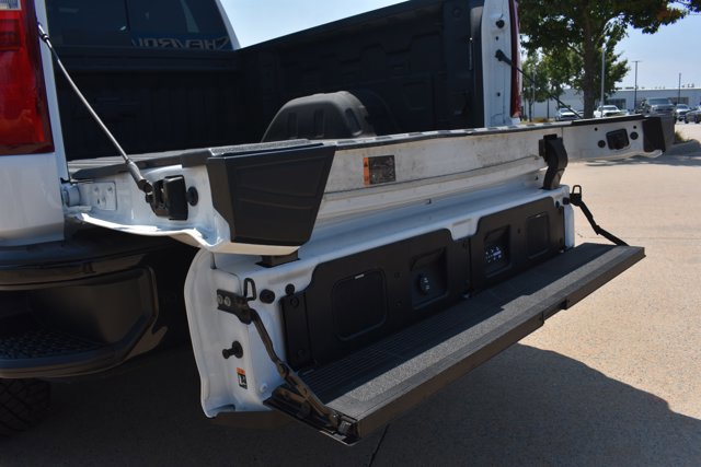 New 2025 Chevrolet Silverado 1500 ZR2 w/ Technology Package image 15