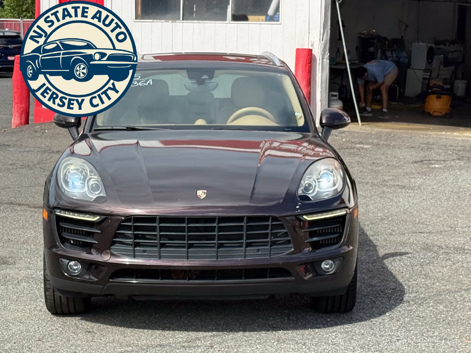 Used 2015 Porsche Macan S w/ Premium Package Plus AWD/4WD image 2