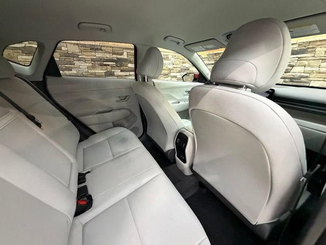 Used 2024 Hyundai Kona SEL AWD/4WD image 32