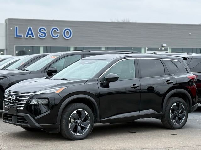 Used 2024 Nissan Rogue SV