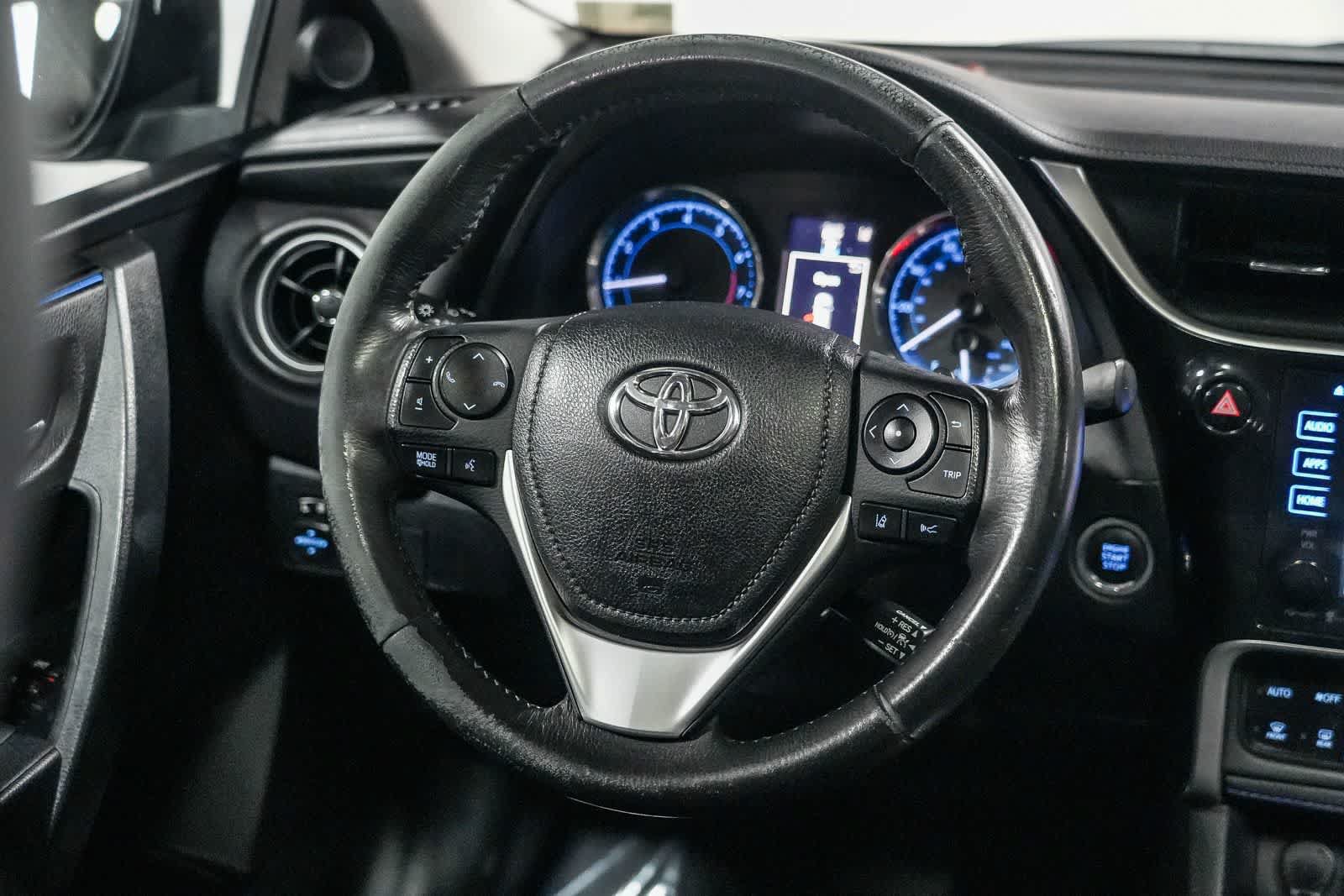 Certified 2017 Toyota Corolla SE w/ SE Premium Package FWD image 16