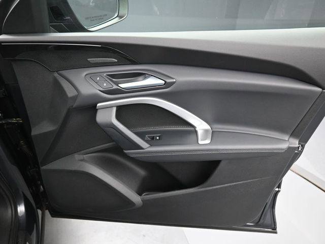 Certified 2025 Audi Q5 Premium Plus w/ Premium Plus image 38