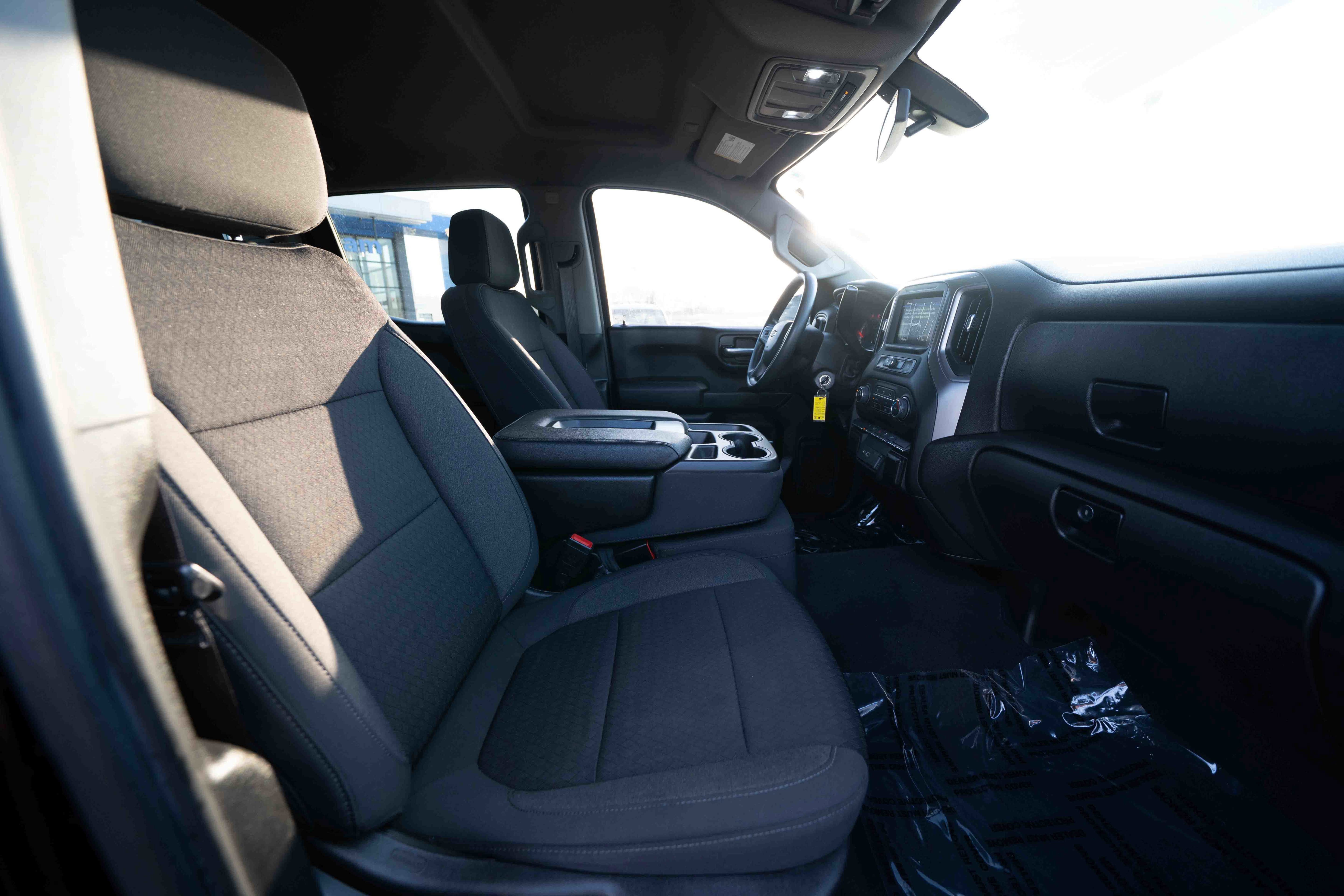 Used 2022 Chevrolet Silverado 1500 Custom image 26