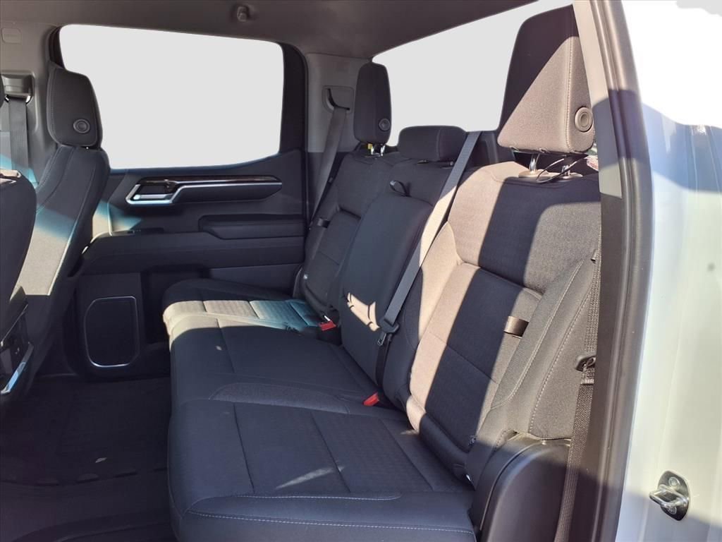 Used 2022 GMC Sierra 1500 Elevation w/ LPO, Elevation Black Package image 24