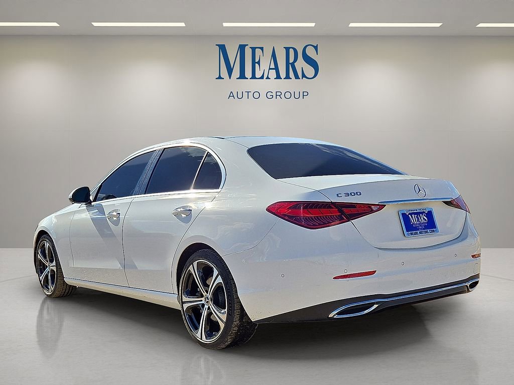 Used 2024 Mercedes-Benz C 300 Sedan image 3