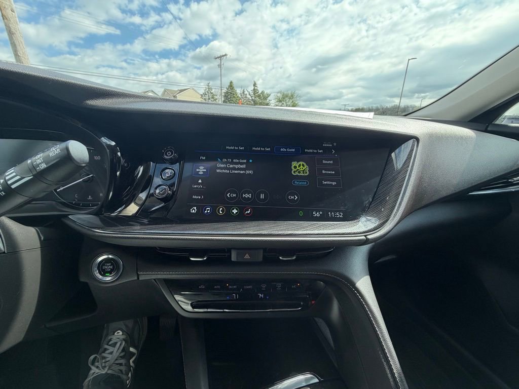 Used 2023 Buick Envision Preferred image 9