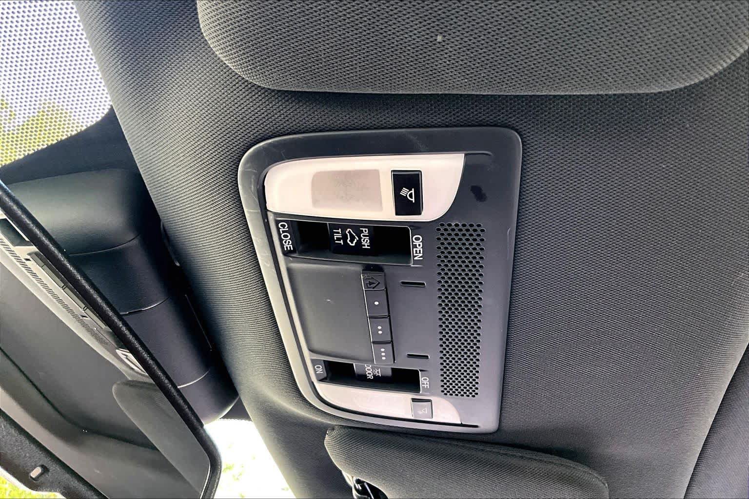 Used 2021 Acura ILX FWD image 32