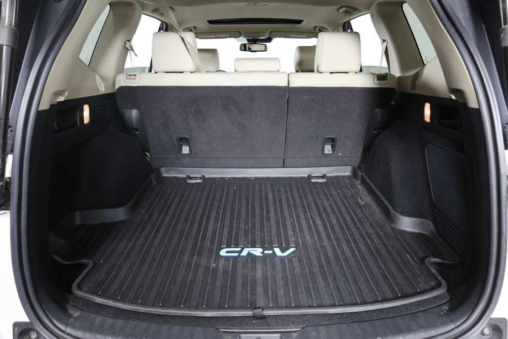 Used 2022 Honda CR-V Touring image 18