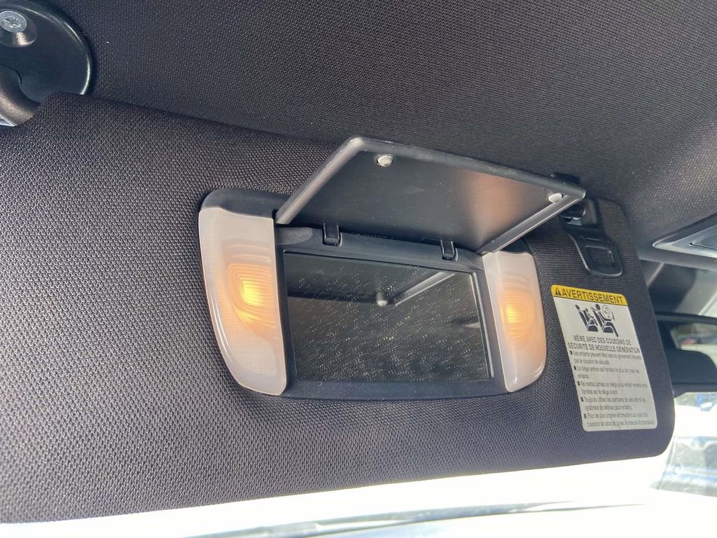 Used 2022 Toyota Tacoma TRD Sport w/ Technology Package image 31