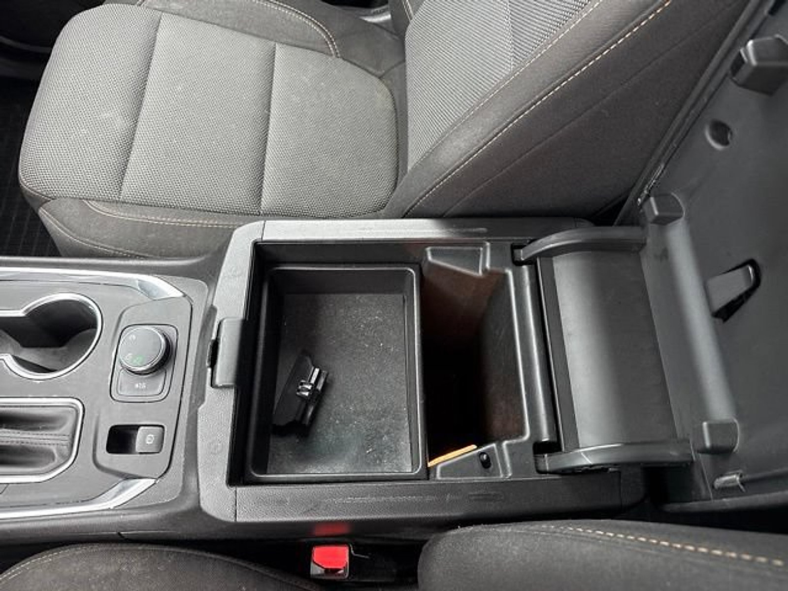 Used 2019 Chevrolet Traverse LT AWD/4WD image 25