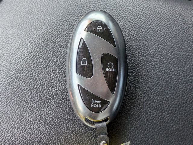 Used 2024 Hyundai Elantra Limited FWD image 32