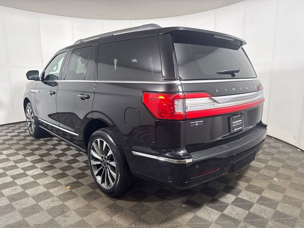 Used 2021 Lincoln Navigator Reserve w/ Luxury Package AWD/4WD image 3