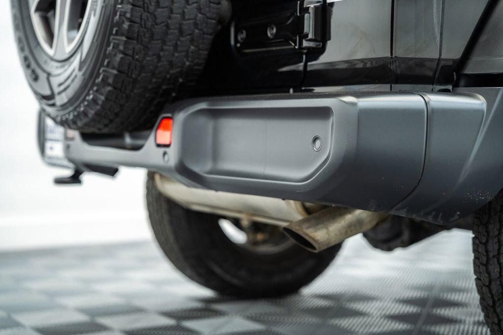 Used 2018 Jeep Wrangler Unlimited Sport S image 8