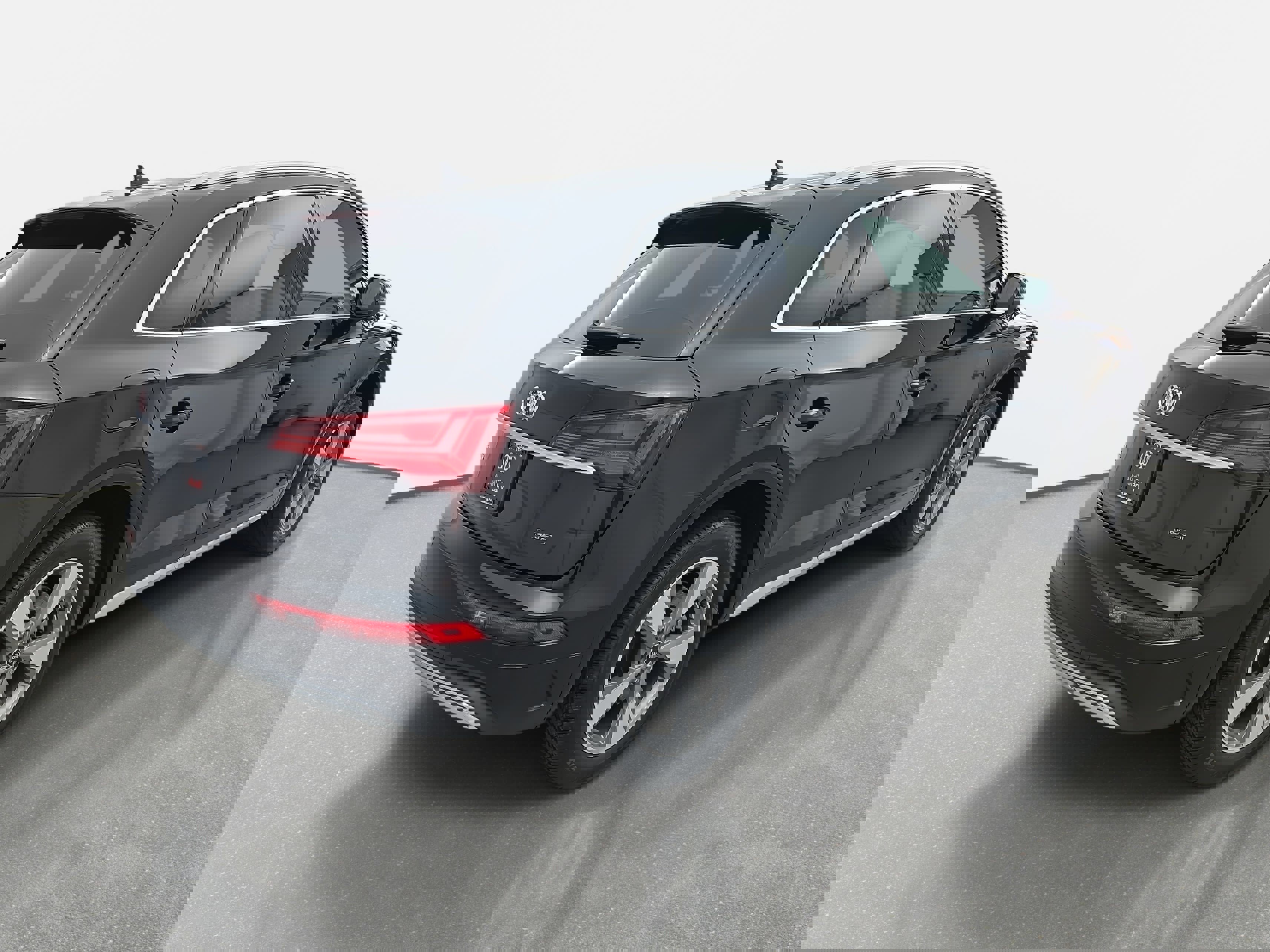 Used 2023 Audi Q5 2.0T Premium Plus w/ Premium Plus Package image 9