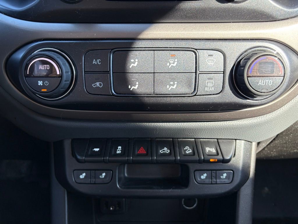 Used 2019 Chevrolet Colorado Z71 AWD/4WD image 27