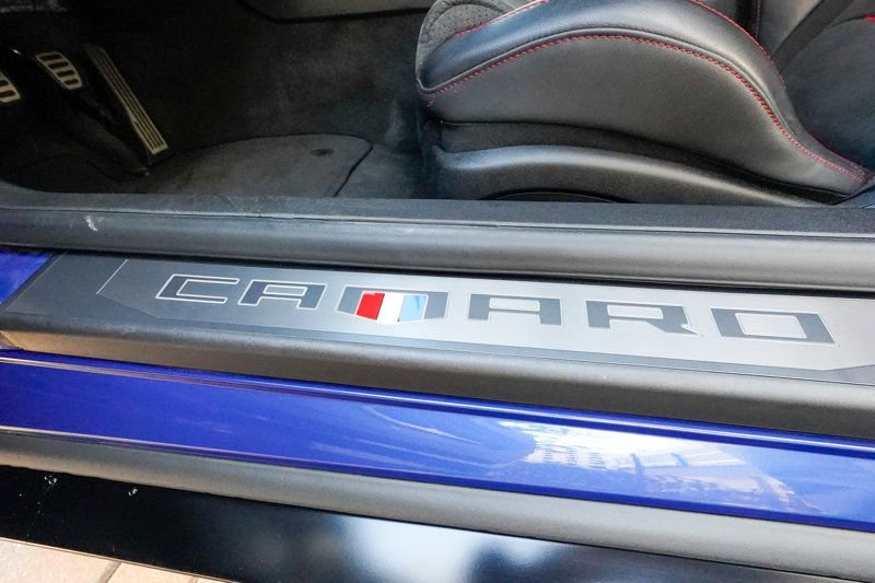 Used 2019 Chevrolet Camaro ZL1 image 61