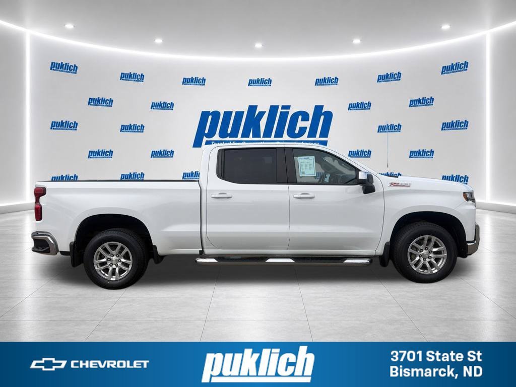 Used 2022 Chevrolet Silverado 1500 LT AWD/4WD image 4