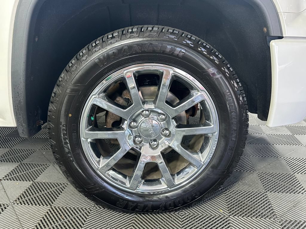 Used 2018 GMC Sierra 1500 Denali AWD/4WD image 12