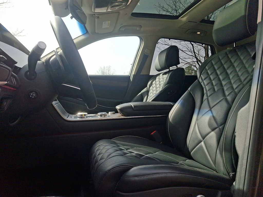 Used 2025 Genesis GV80 3.5T Prestige image 12