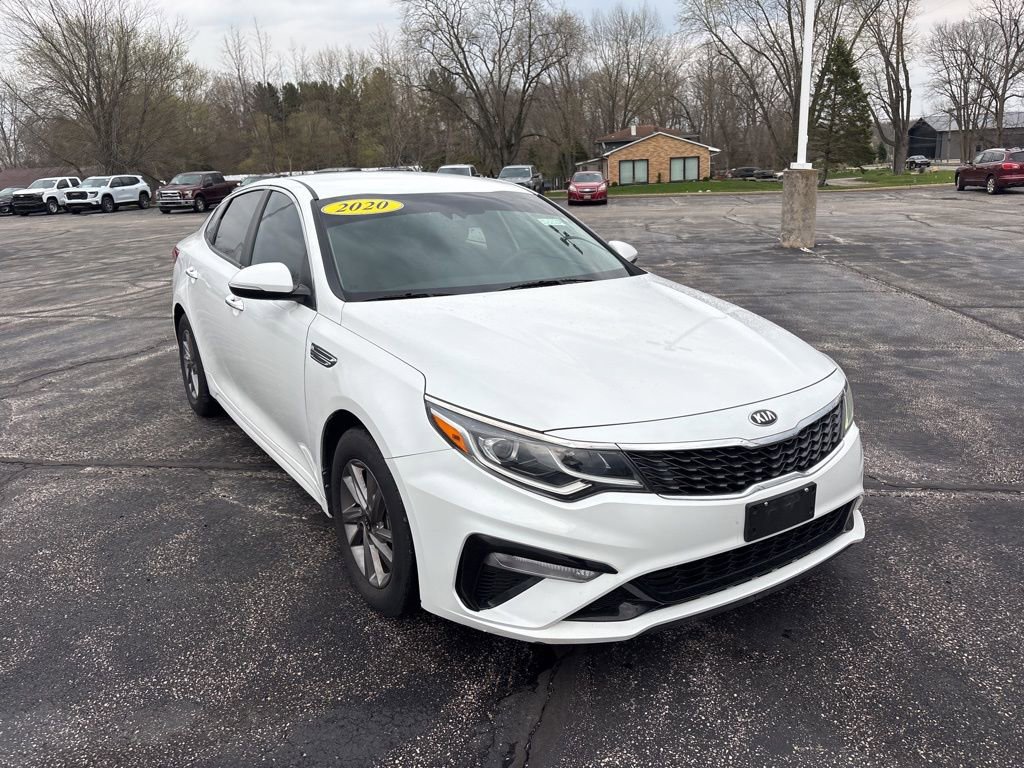 Used 2020 Kia Optima LX image 3