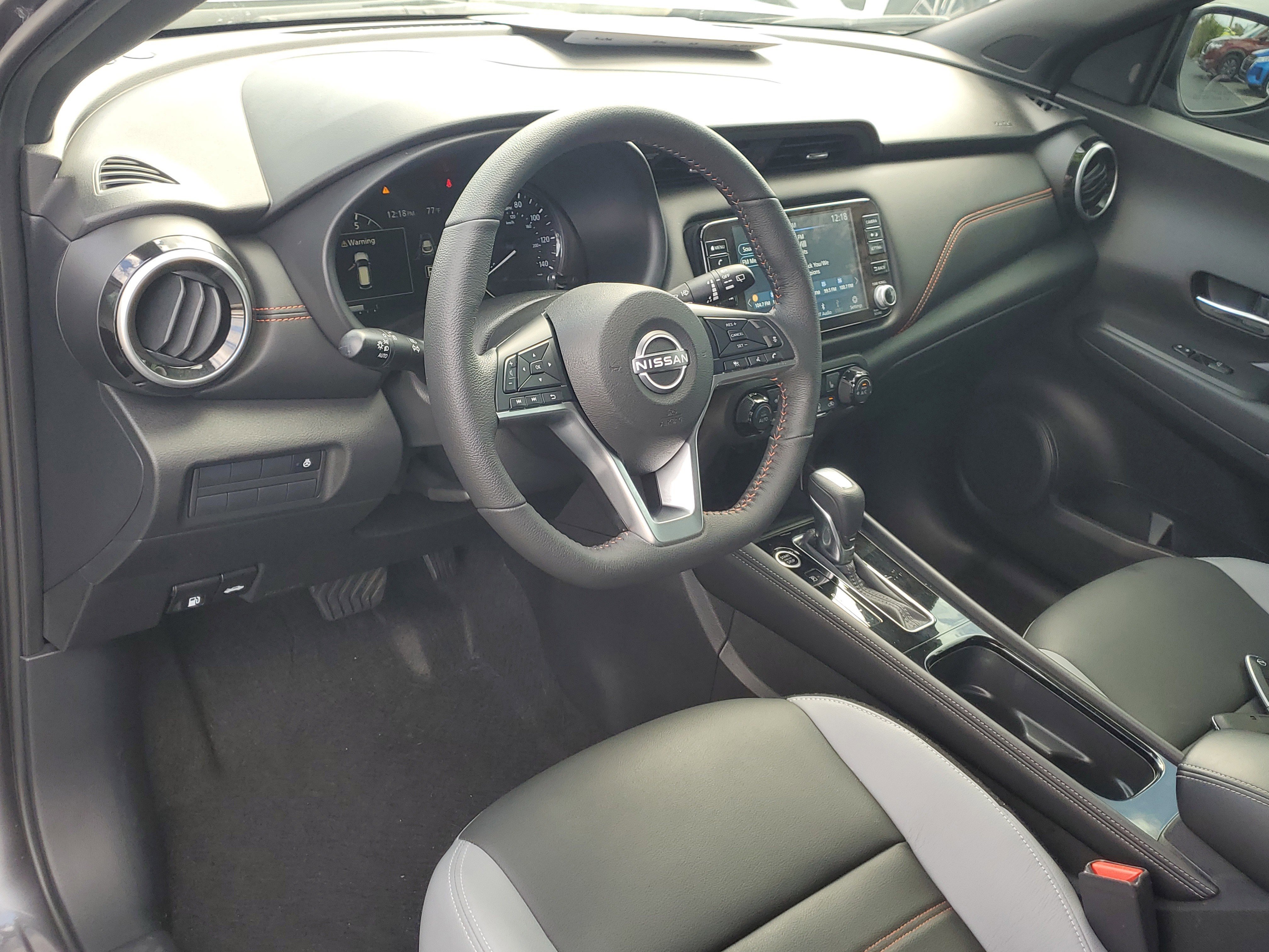 Used 2023 Nissan Kicks SR w/ SR Premium Package image 20